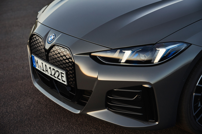 전기차 살 때 고민이죠? 2026년형 BMW i4 M60 풀체인지급 변화와 가격, 지금 꼭 확인하세요.