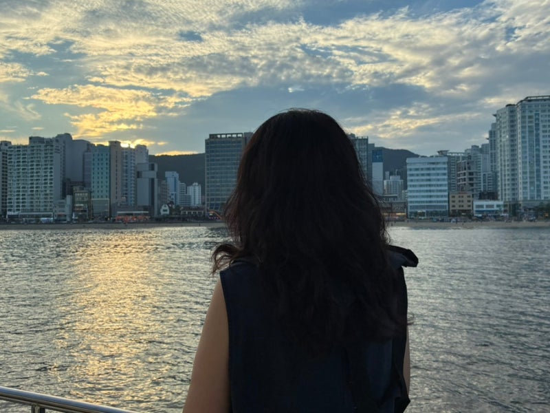 부산 광안리 요트투어 요트홀릭｜17:30 선셋 타임 광안대교 노을 후기
