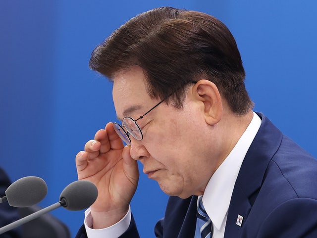 "개각이 불러온 역효과, 李 지지율 34%"..."지지율 반등 노린 개각 맞나" 여권서도 한숨
