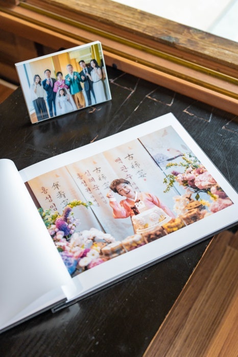 웨딩·칠순·팔순 앨범 제작 비용 및 업체 선정 가이드: 사설 위탁으로 화보급 압축앨범 완성....