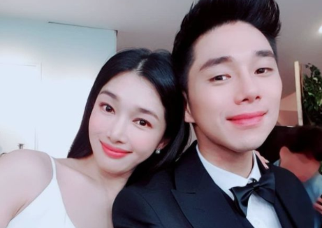 "11살 연하 무술감독과 결혼" 배우 선우선, 긴 공백 깨고 마침내 전해진 반가운 근황