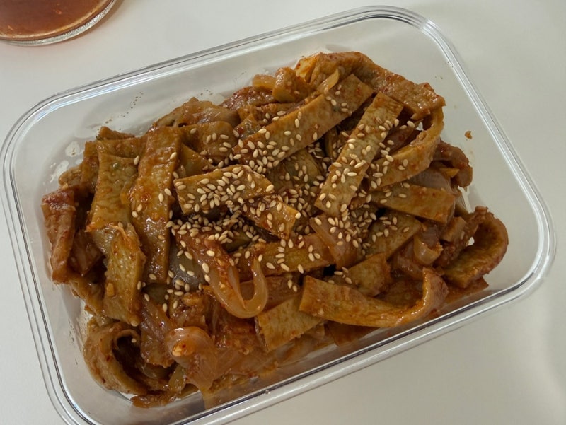 어묵볶음 레시피 | 요리초보도 쉬운 매콤 간장 오뎅볶음