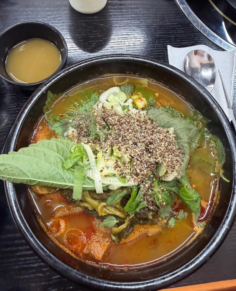 구래동 감자탕 맛집 무청시래기가 들어간 무청감자탕 김포구래역점