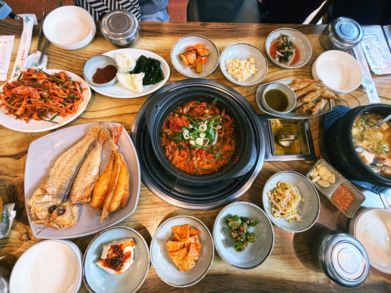 남해 멸치쌈밥 맛집 남해 향촌 엄지척했던 이유