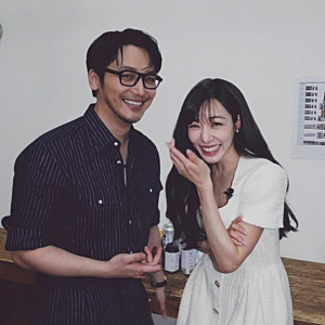“10년 두려워한 비행기까지 탔다고?” 변요한이 티파니 영과 결혼한 결정적인 이유