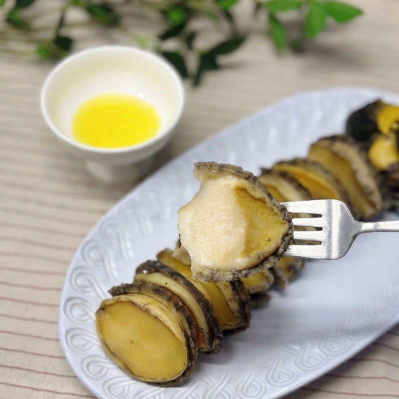 환절기 피로 날려주는 가을 보양식 전복찜 비법