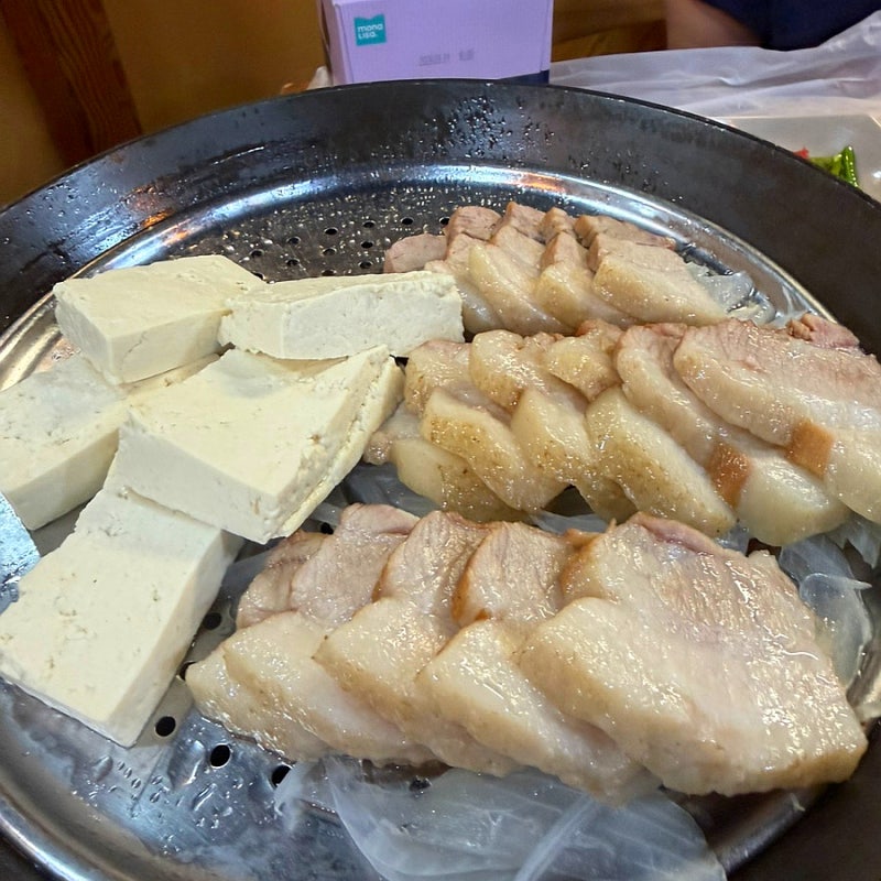 서산 한식 맛집 풍류마당 푸짐한 두부보쌈정식 후기
