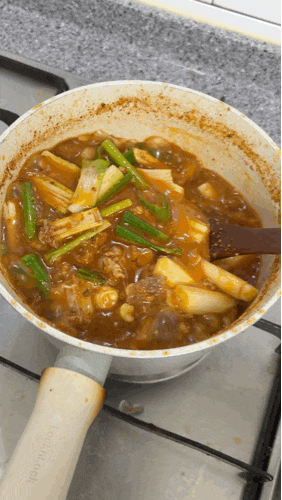 우삼겹 요리 15분 완성 초간단 우삼겹 감자탕 만들기 자취생 요리 신혼부부 저녁메뉴추천