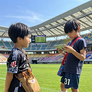 아디다스 주니어 축구화 초3 아들이 직접 고른 230 사이즈 풋살화