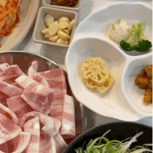 천안 불당동맛집 정갈한 밑반찬과 함께 즐기는 냉삼맛집 갑부돈