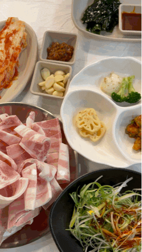 천안 불당동맛집 정갈한 밑반찬과 함께 즐기는 냉삼맛집 갑부돈
