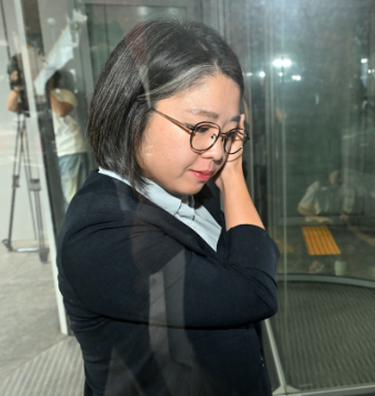 ‘기본소득당 아닌 가족소득당?’｜이번엔 용혜인 남편 월급 논란 팩트체크