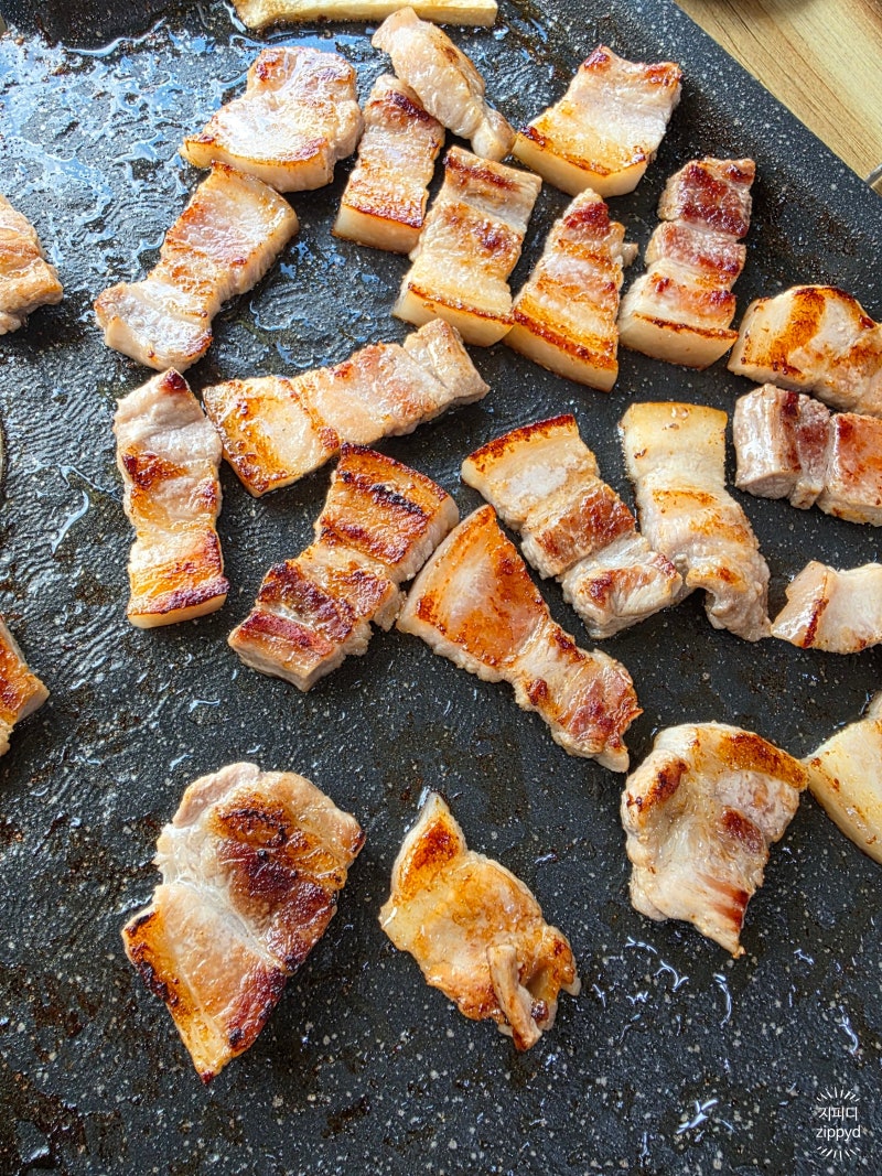 [문경 맛집] 문경 약돌 삼겹살과 육회의 조합 내돈내산 방문 후기