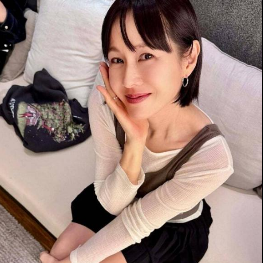 朝コテを使わなくても可愛いボブ、ソン・イェジンとパク・ボヨンの髪型は何が違う？