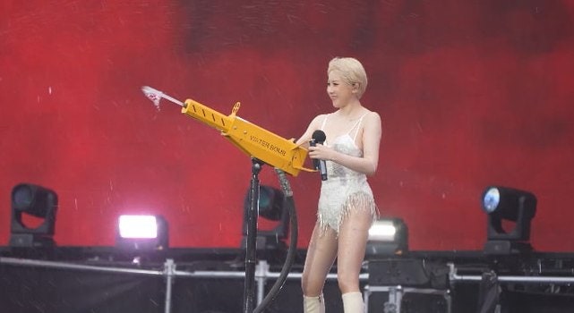 10년 만의 워터밤, 서인영이 지방흡입까지 감행한 이유…저혈당 쇼크와 휠체어의 비하인드
