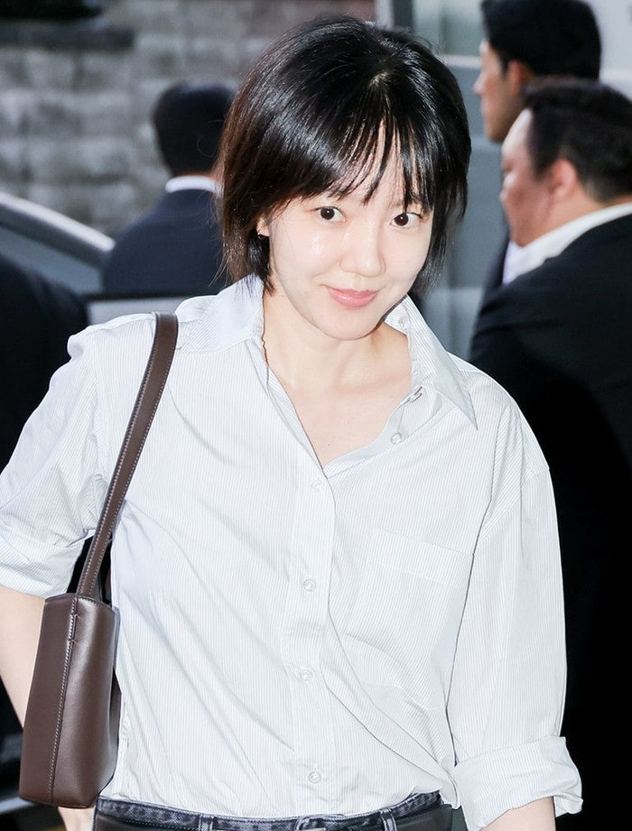 45세 임수정, 리움미술관서 대학생 포착? 동안의 비밀이 따로 있었다