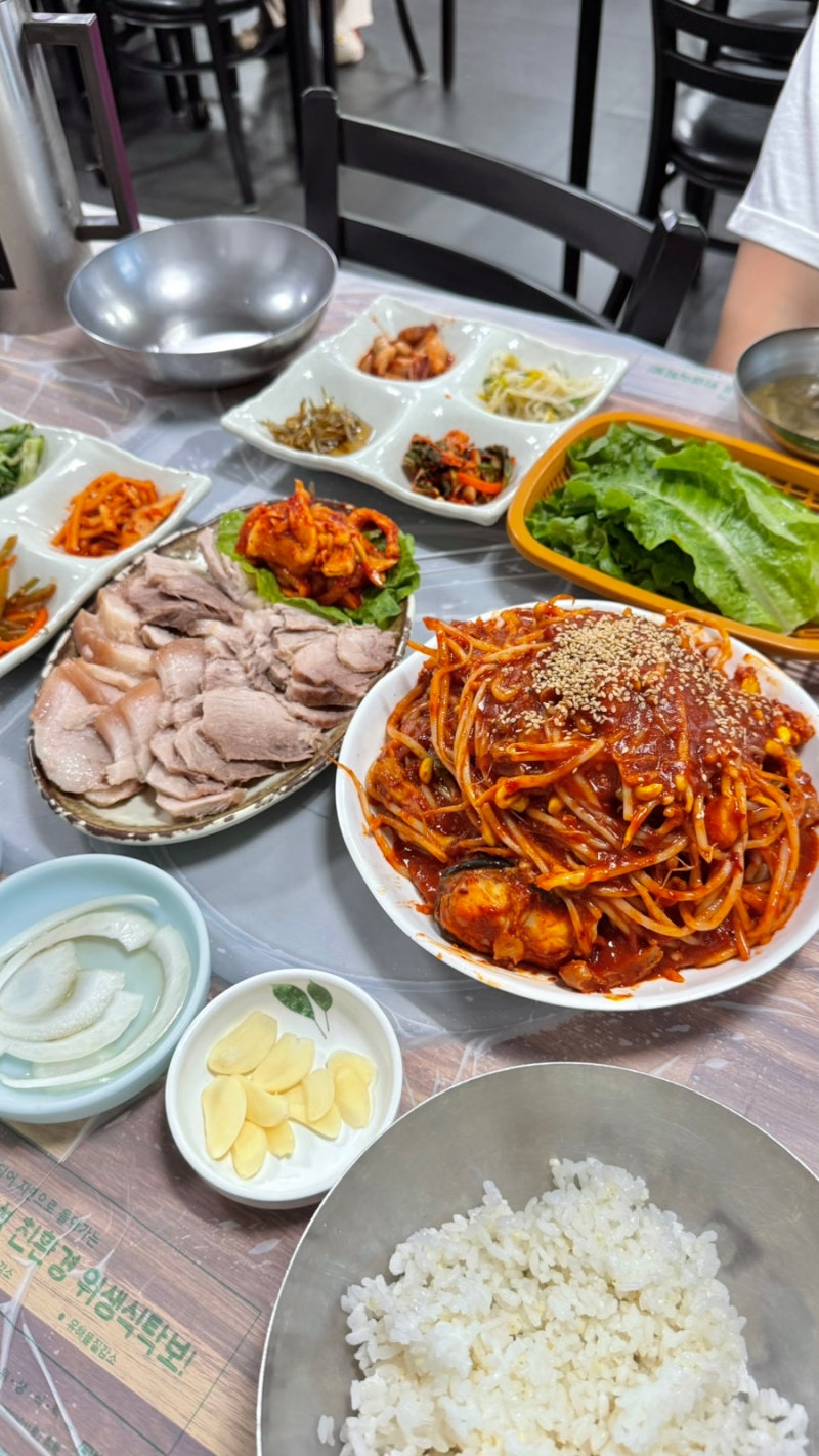 여수 현지인 찐맛집 백반 한식[화물식당]아구찜 보쌈 정식 솔직후기