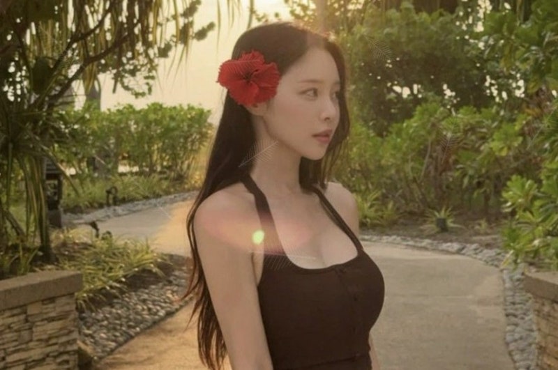 "비키니 입고 해변 승마?"…이솔이의 파격 휴가에 박성광 반응이 궁금한 이유