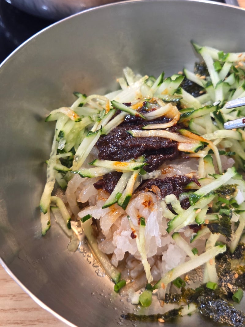 포항 물회 맛집 새포항물회집｜고추장 베이스 원조 포항물회 후기
