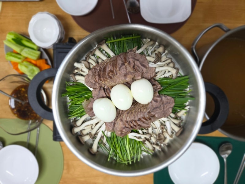 아롱사태 요리(장조림, 고기국, 아롱사태전골, 삶는방법, 2.2kg한방에 만들기,가성비)