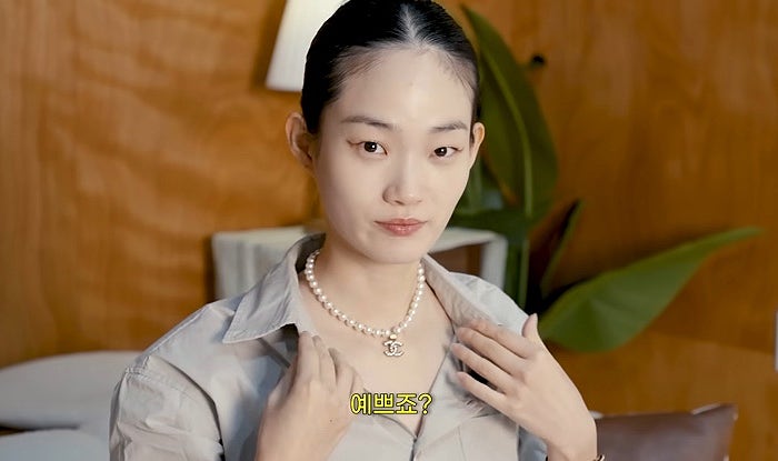 샤넬 수없이 착용해본 신현지가 '첫 샤넬 목걸이'로 추천한 아이템