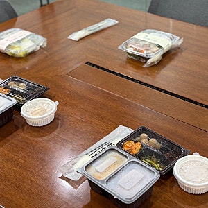 강남 점심도시락배달 업체 추천 런치랩 정기 구독으로 회사 세미나 준비