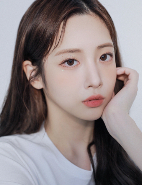 러블리즈 유지애 프로필 총정리... 나이·혈액형·학력·가족·데뷔·MBTI부터 배우 곽시양과 결....