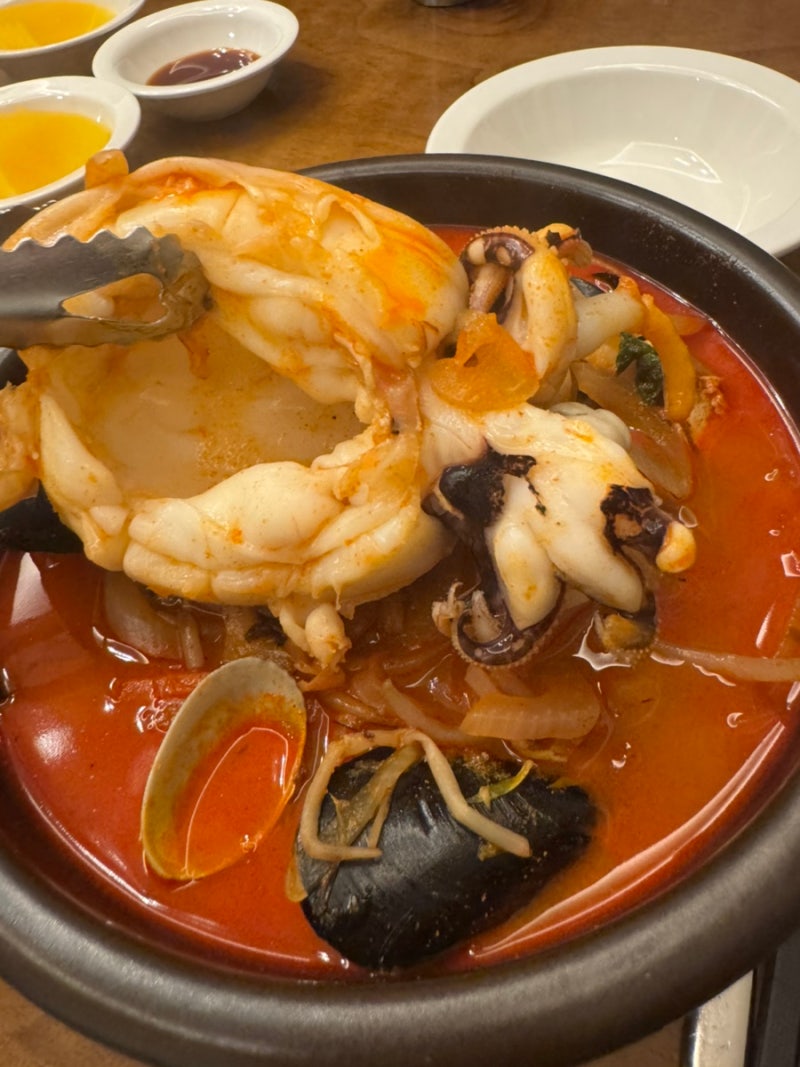 용산짬뽕맛집 태양 용산점 갑오징어짬뽕 차돌짬뽕 백짬뽕 중국냉면 탕수육 솔직후기
