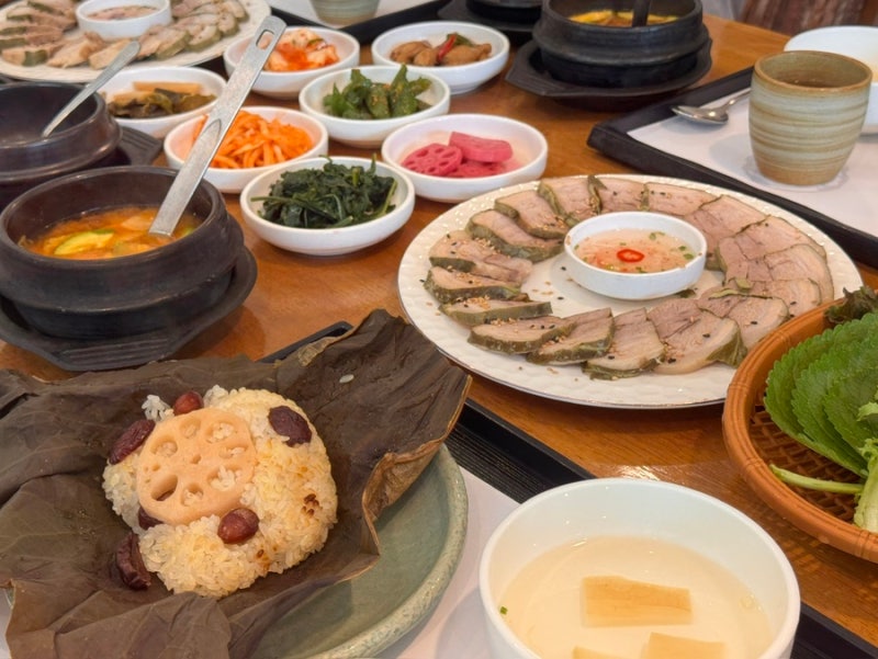 양평 두물머리 근처 맛집 연밭 | 연밭에서 연잎수육정식