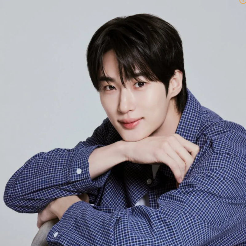 변우석 프로필 고향 학력 재산 나이 사건사고