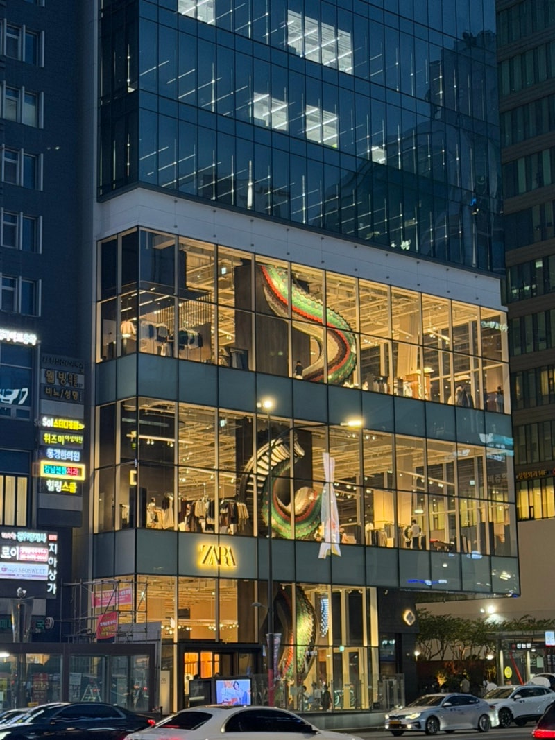 Zara 신상 제니 플랫힐 후기부터 강남 자라 플래그십 스토어까지!!