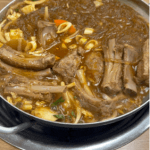 광주 월산동 맛집 매운돼지등갈비찜 매콤한 등갈비가 생각날 때