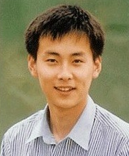 2000년대 노래방을 휩쓸던 꽃미남 락스타의 놀라운 반전 근황