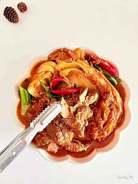 돼지고기 돼지갈비 묵은지 김치찜 압력솥 레시피