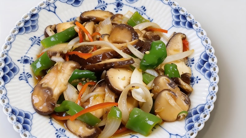 표고버섯볶음, 이렇게 볶아보세요｜불고기보다 맛있고 장조림보다 쉬운 밥도둑 반찬