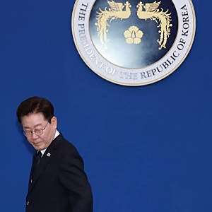"부동산과 인사가 발목 잡았다?" 이재명 지지율 40% 역대 최저, 무엇이 문제인가?