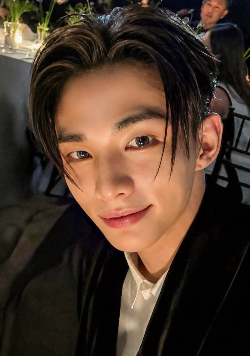 스트레이키즈 현진 까르띠에 갈라 디너