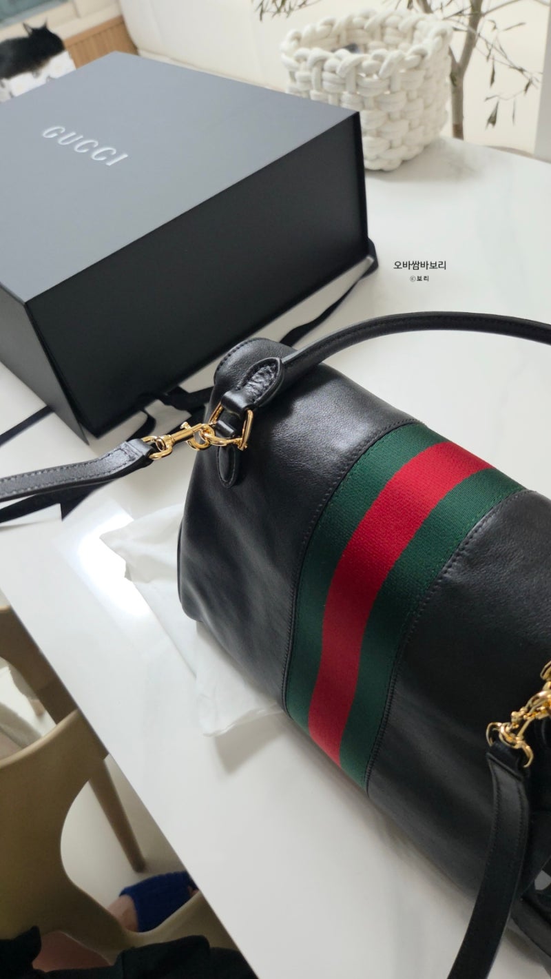 [ 현대백화점중동점 구찌 /Gucci 여성가방 ] 2026 S/S 구찌 파파라초 탑핸들백 구찌여성가방 디....
