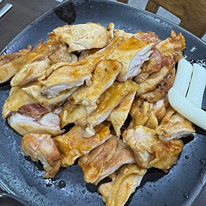 가평 유명숯불닭갈비 후기, 블루리본 맛집이지만 조금 정신없었던 식사
