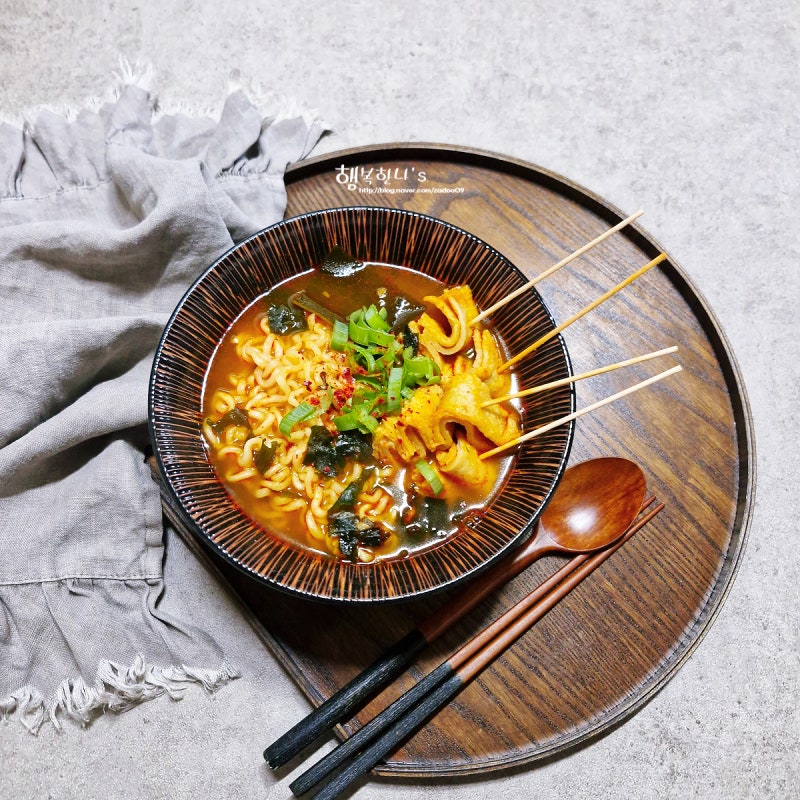 어구리라면 레시피 어묵 라면 맛있게 끓이는 법 야식 요리