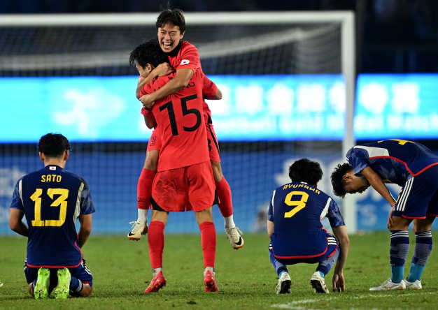 "와일드카드도 안 썼다고?" 아시안게임 한일전 스쿼드 비교