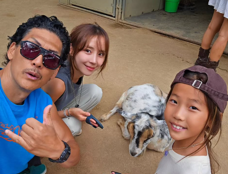 14살 연하 아내 공개 god 박준형 프로필 나이 국적 자녀 결혼 가족 총정리