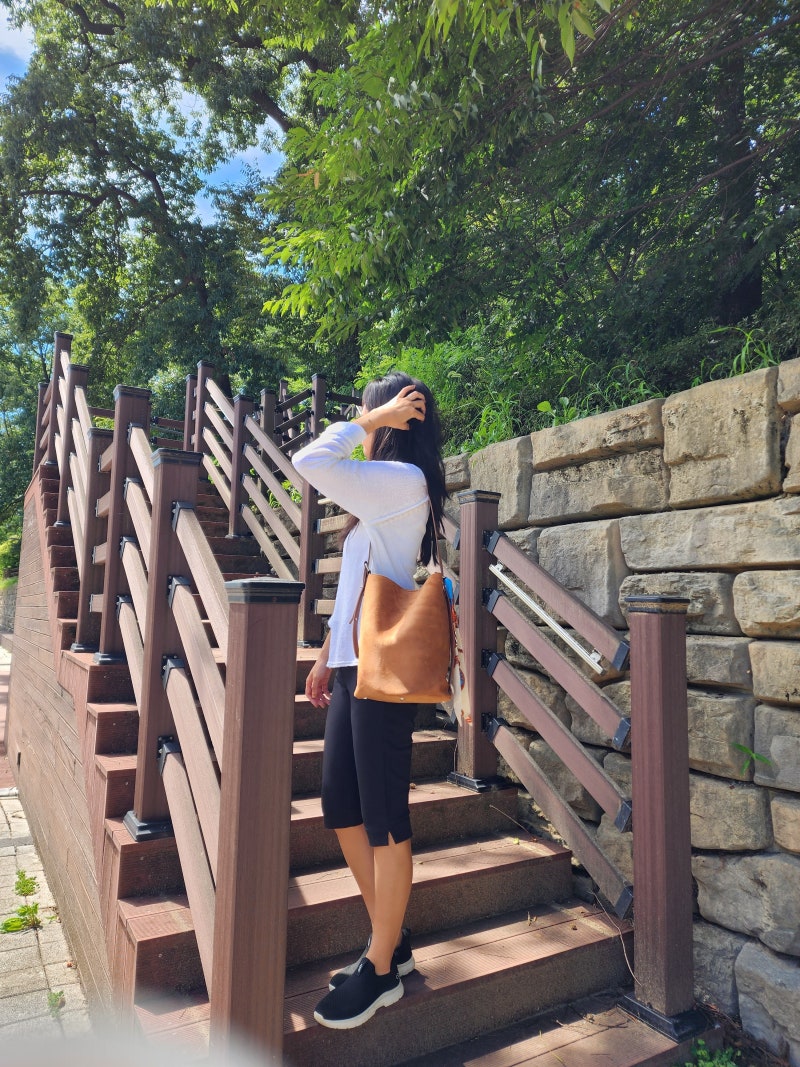 가을엔 역시 스웨이드 버킷백 하즈블루 데일리 숄더백으로 좋아~