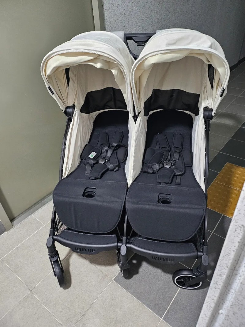 와이업 쌍둥이 유모차 지니트윈3 후기
