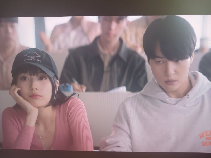イ・ドゥナ: イ・ドゥナ (スジ) がイ・ウォンジュン (ヤン・セジョン) に言った「ご飯食べよう」の意味は？