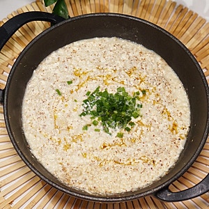 10분이면 완성! 단백질 폭탄 환절기 건강식 두부버섯들깨탕 레시피