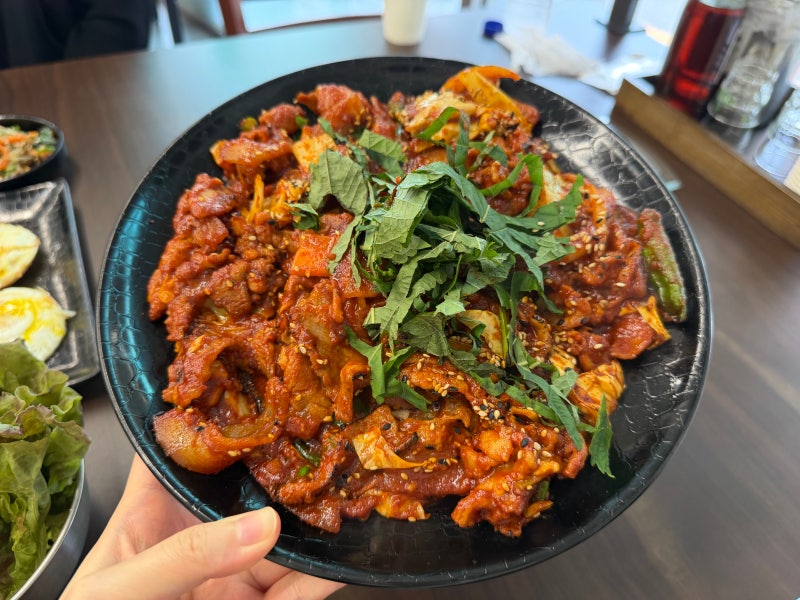 세종 부강맛집 부강시장집 숯불직화제육이 맛있는 든든한 부강점심