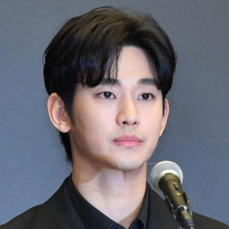 김수현 복귀 40편 러브콜 김새론만 억울하네.."배우하길 잘했다"