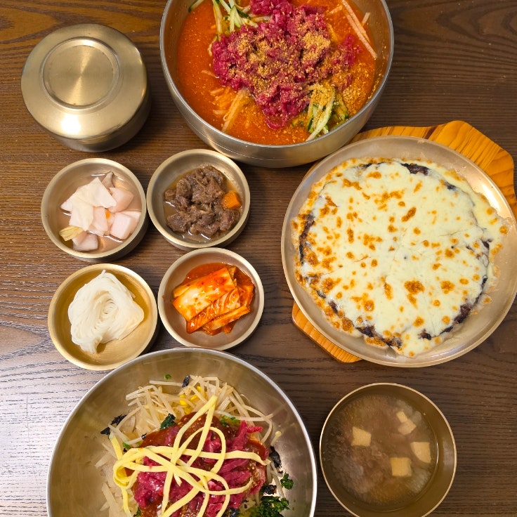 경주 황리단길 맛집 함양집 : 육회물회 근본이자 1티어는 여기에요,, 경주여행 필수코스 솔직....