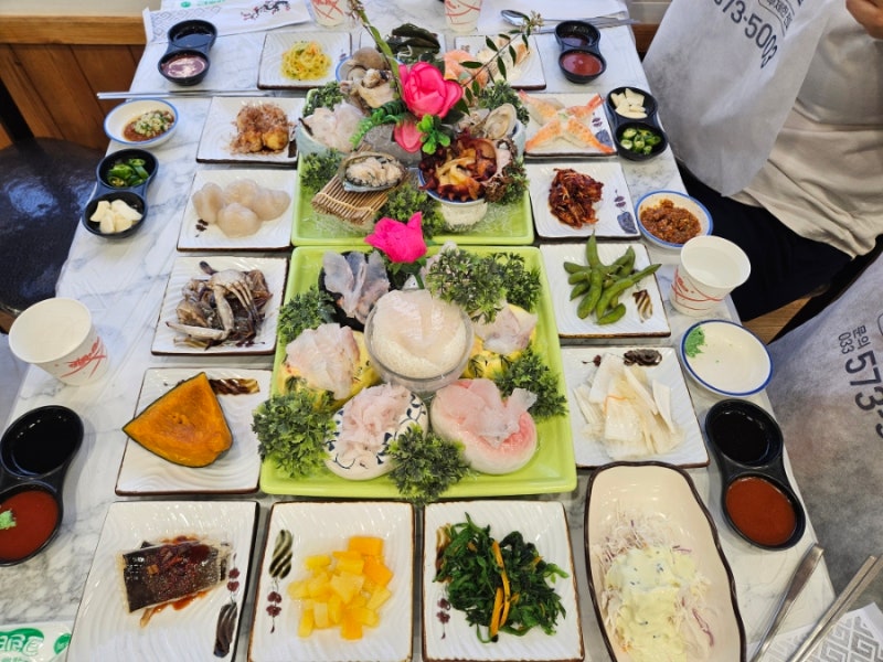 삼척 대게 맛집 평일에 여유롭게 먹고 온 대게 삼척대게왕 후기